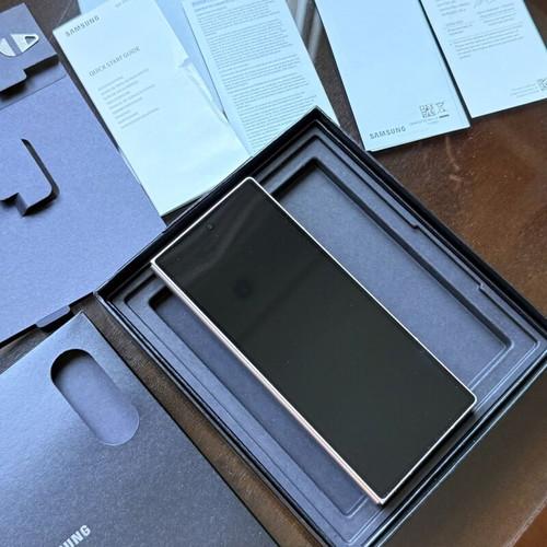 Samsung Galaxy Z Fold6 12/256GB Pink like new