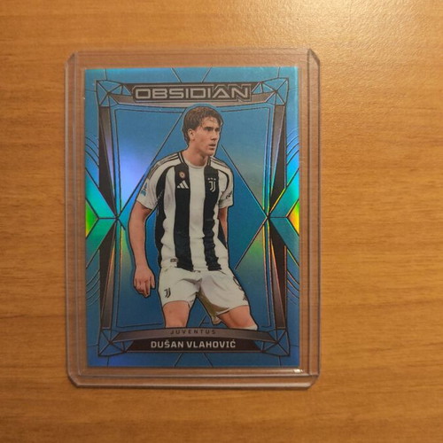 Obsidian Dusan Vlahovic Electric Etch Blue Flood #39 9/15 SP Rare Card