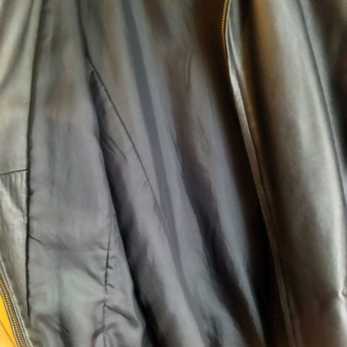 Leather women's jacket black like new, size M