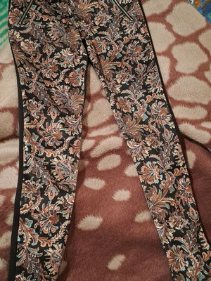 Women's leggings size S like new, multicolor