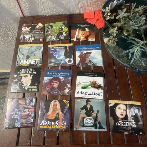 Various CDs like new