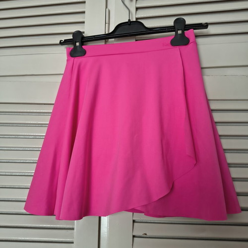 Skirt with Built-In Shorts Hermosa Beach Zara used, pink, age 13-14