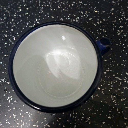 Smaltum enamel mug new with hand-painted cat figures