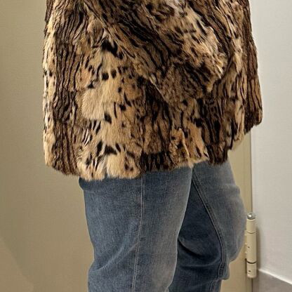 Natural fur like new, genuine from Kastoria, elegant and fitted