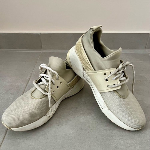 Timberland athletic shoes used, size 37.5, beige