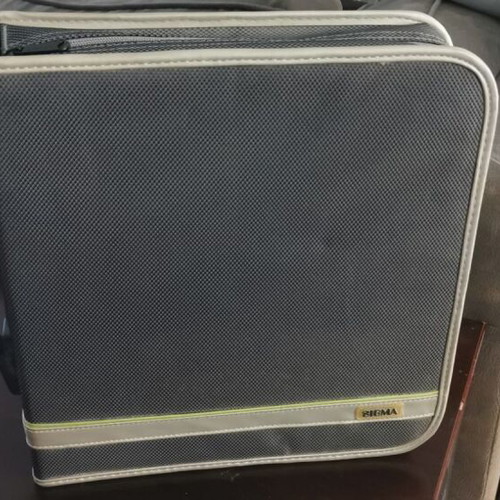 Sigma case for 192 CDs DVDs Blu-rays like new