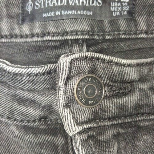 Stradivarius high-waisted black slim fit jeans used, size XL 42 14