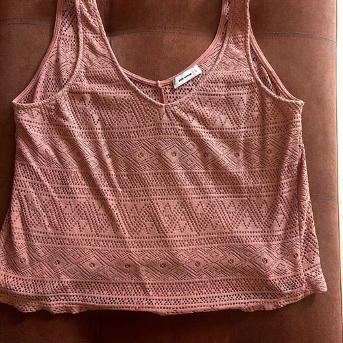Pink Woman sleeveless top large, like new, pink-salmon lace knit