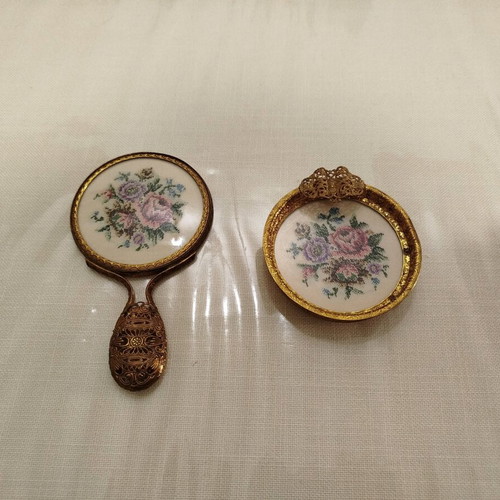 Antique mirror and ashtray like new