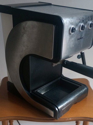 Espresso machine Crown 1050W like new
