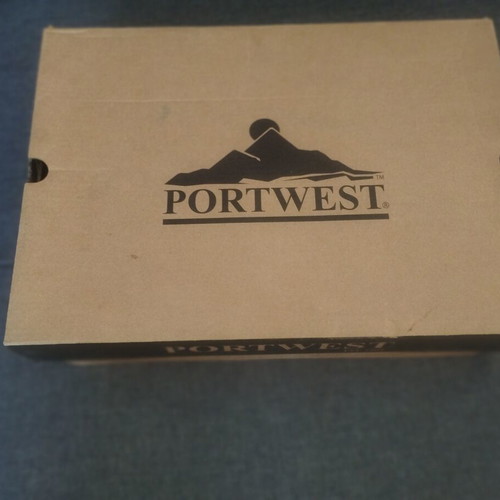 Portwest Thor Boot size 44 oil resistant new