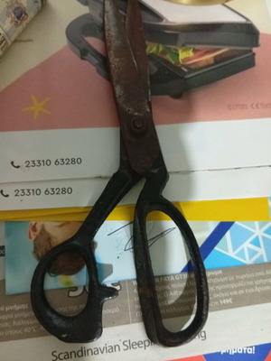 Ψαλίδι αντίκα σιδερένιο μεταχειρισμένο