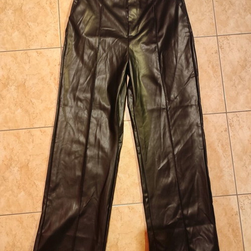 Leather pants new, size L, black