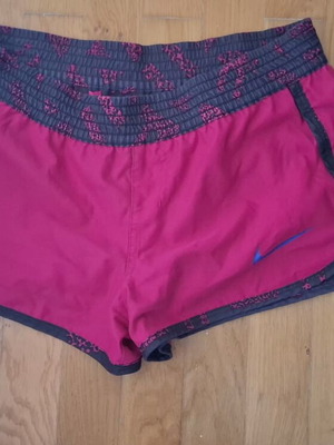 Nike reversible women's shorts
