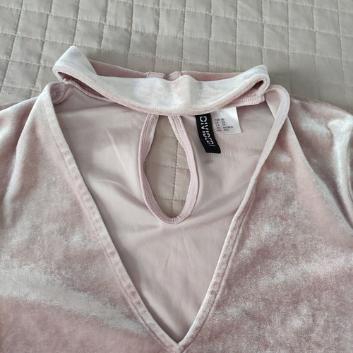 H&M velvet blouse, pink, XS