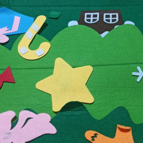 Christmas tree used with Velkro, soft material