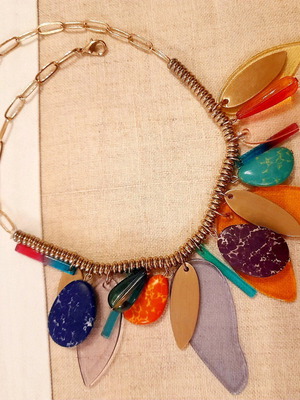 Parfois necklace like new, colorful