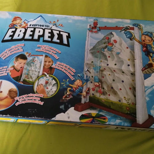 Everest board game used for 2-4 players