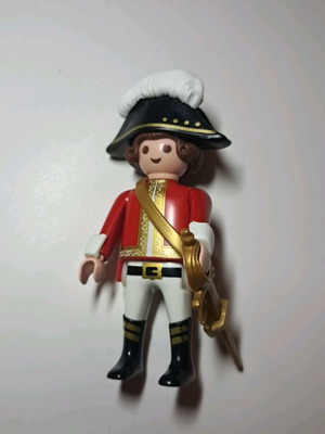 Playmobil φιγούρα Βρετανού στρατιώτη με κόκκινη στολή και σπαθί