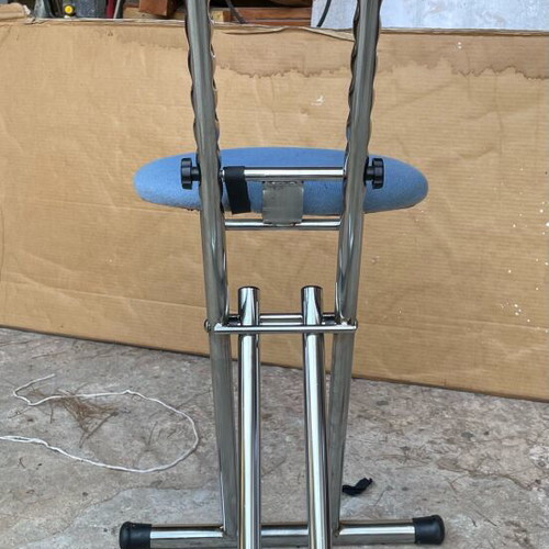 Folding ironing chair used with adjustable seat