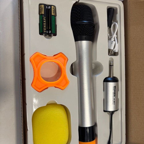 Wireless microphone set new
