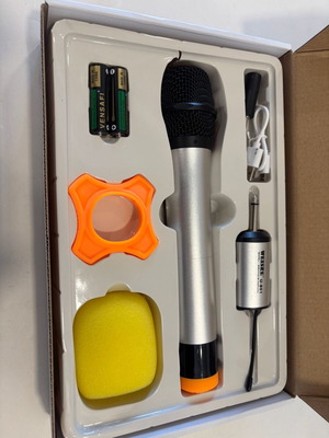Wireless microphone set new