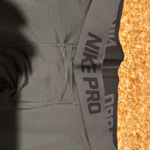 Nike leggings men's-women's size M like new, black and gray