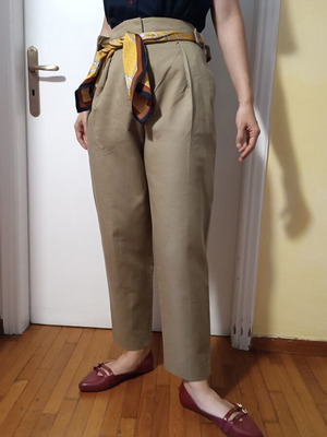 Mango high-waist khaki cotton pants new with chain print belt