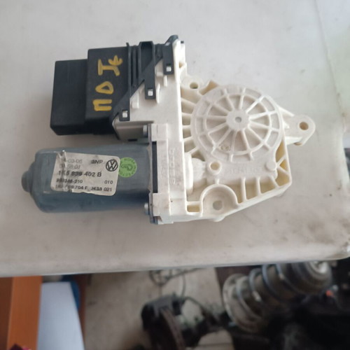 Window motor rear right for VW Jetta '05-'10 like new