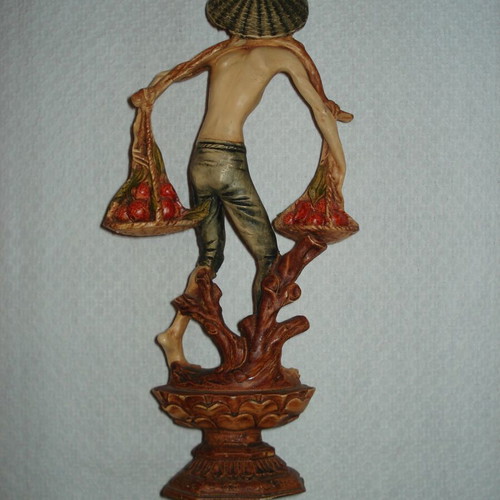 Vintage decorative figurine used 30cm 14cm