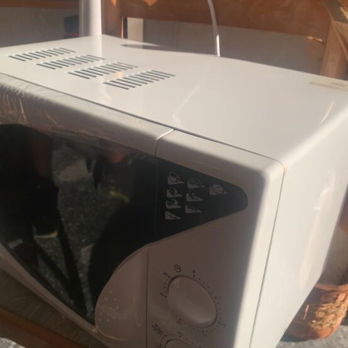 Microwave oven new in box