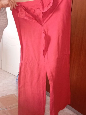 Pants like new, size L, red
