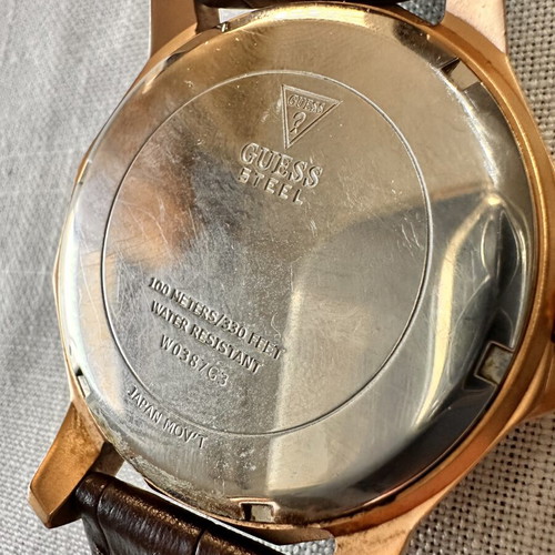 Guess wristwatch with chronographs, brown and gold