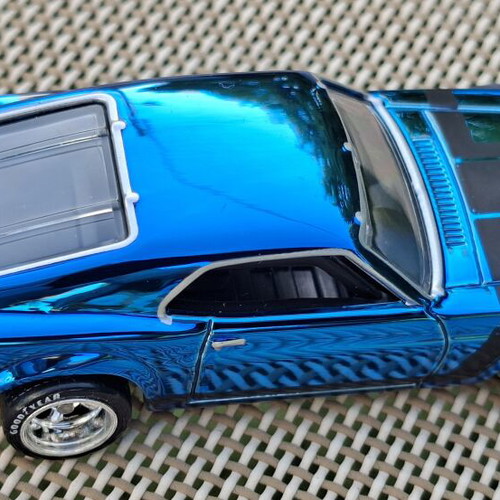 Hot Wheels 2017 RLC '70 Mustang Boss 302 Blue like new, spectraflame blue