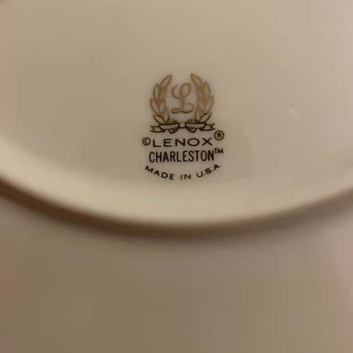 Lenox Charleston serving tray like new with handle