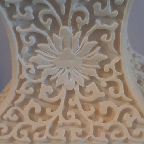 Vase used, hand-carved resin, height 25cm