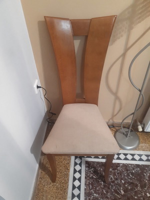 Καρέκλες τραπεζαρίας μεταχειρισμένες, σετ 6, σε πολύ καλή κατάσταση