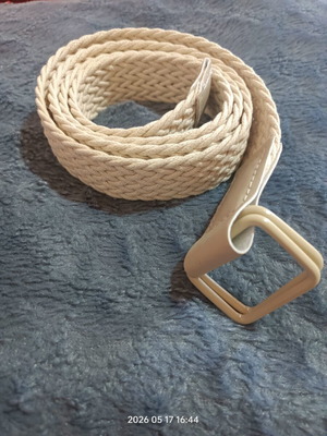 Belt 105 cm like new, beautiful design