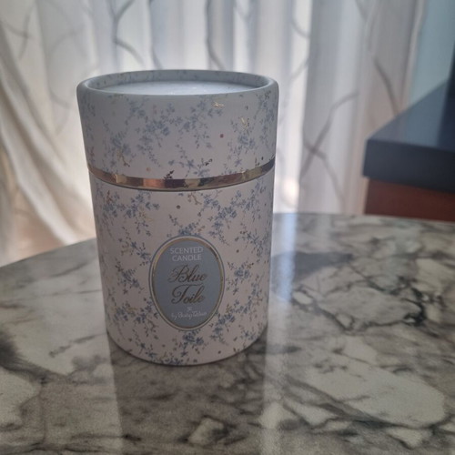 Candle like new