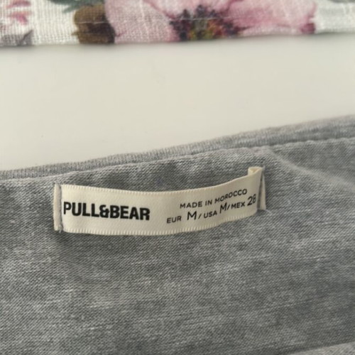 Strapless top gray, like new, size M