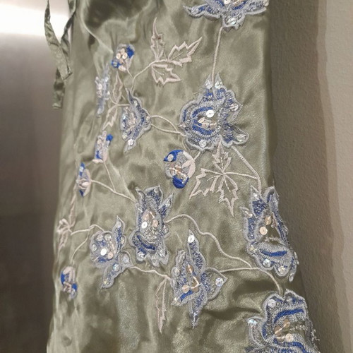 Custo Barcelona Silk Set Medium Like New Embroidered With Sequins
