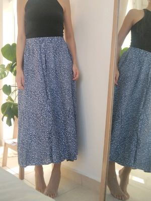 Sinsay midi skirt M like new