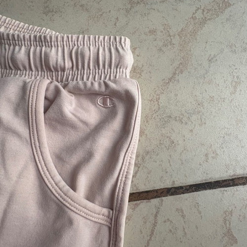 Set of two women's shorts Champion and Esmara like new