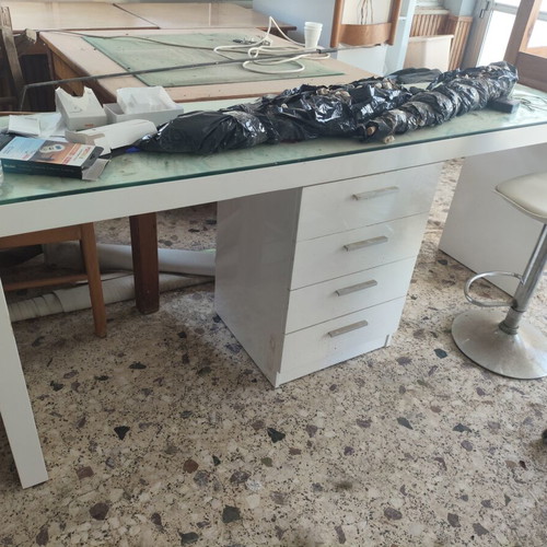 Manicure desk for two with built-in drawer, lacquered, like new