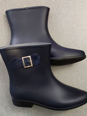 Women's dark blue rain boots with decorative buckle like new, size 40