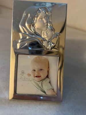 Κορνίζα 925 για φωτογραφία 6x6 εκ σαν καινούργιο