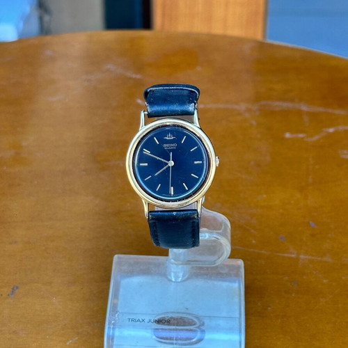 Seiko 5Y31-6030 quartz women's watch vintage used, black dial