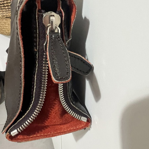 Francesco Biasia leather shoulder bag used, vintage Y2K, brown and orange suede interior