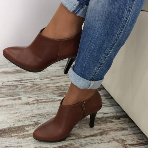 Ankle boot tan new, size 36