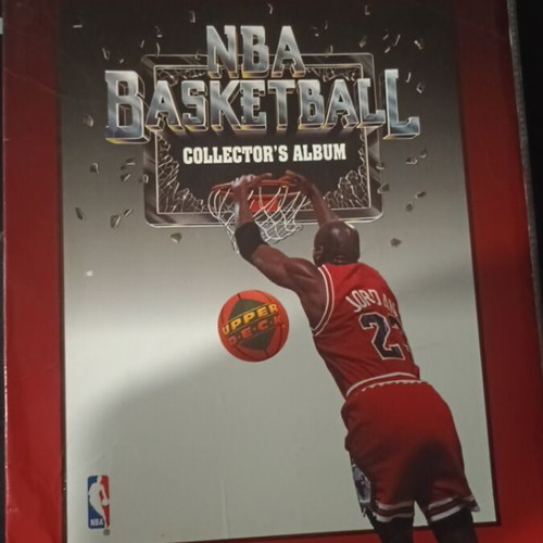 NBA album Upper Deck 1992-1993 like new, fully completed
